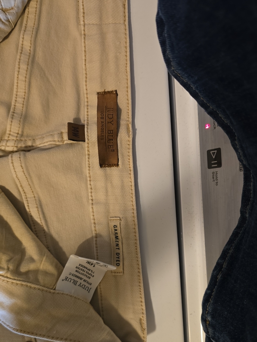 Judy Blue Women's Cream Straight Leg Jeans